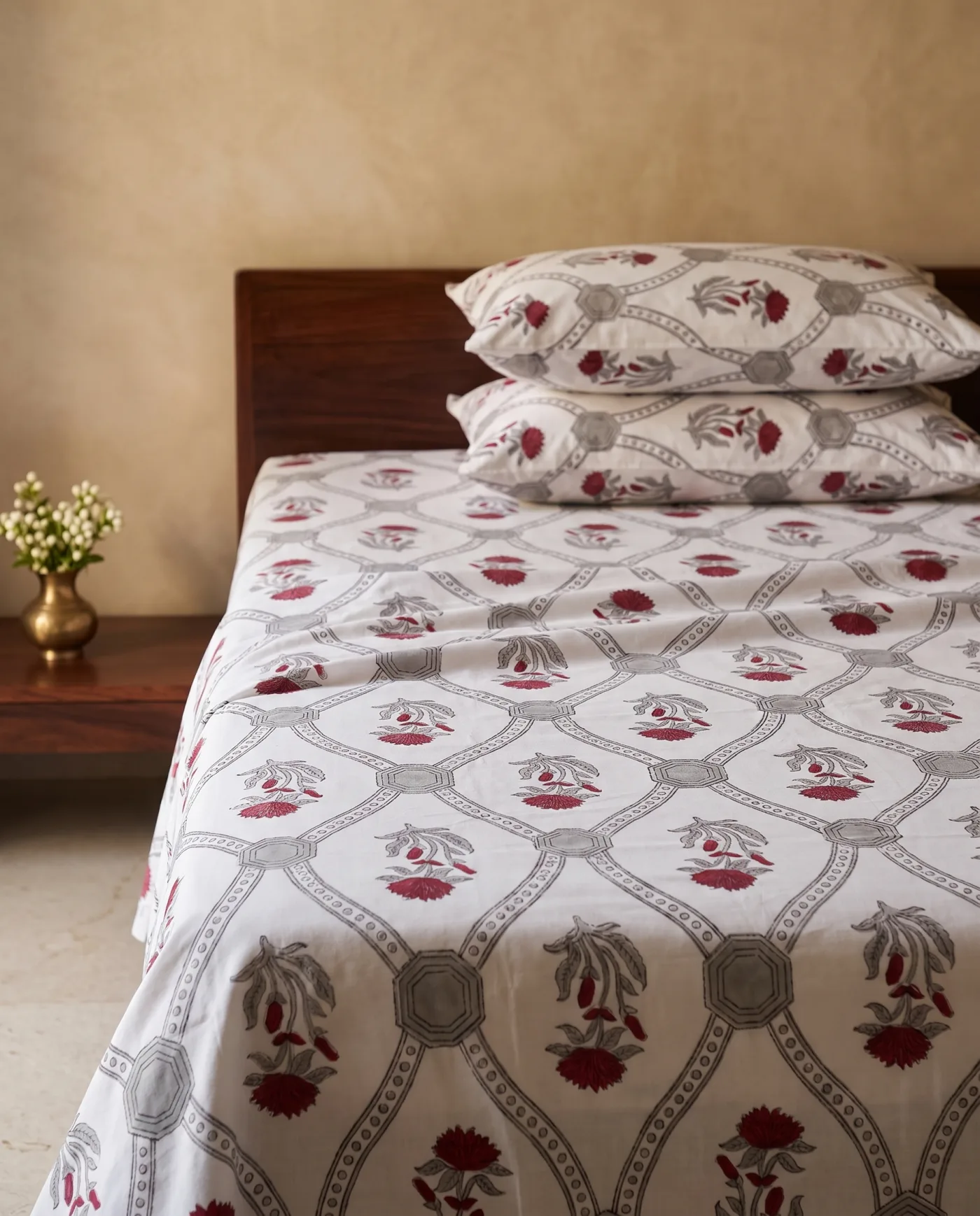 Bedsheet - White with Grey Trellis and Red Carnation